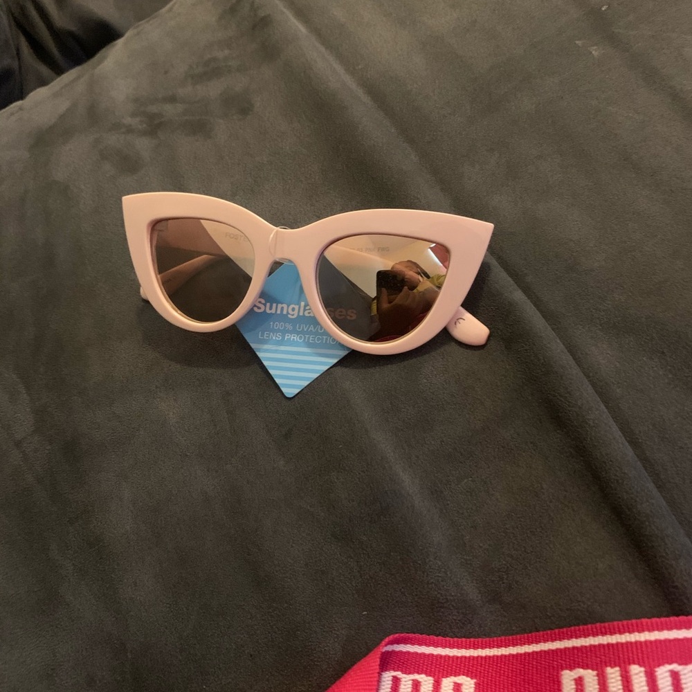 Sun glasses